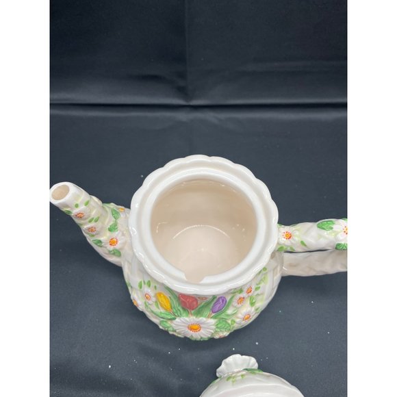 Burton and Burton Hand Painted FLower Garden Tea Pot - Picture 4 of 6